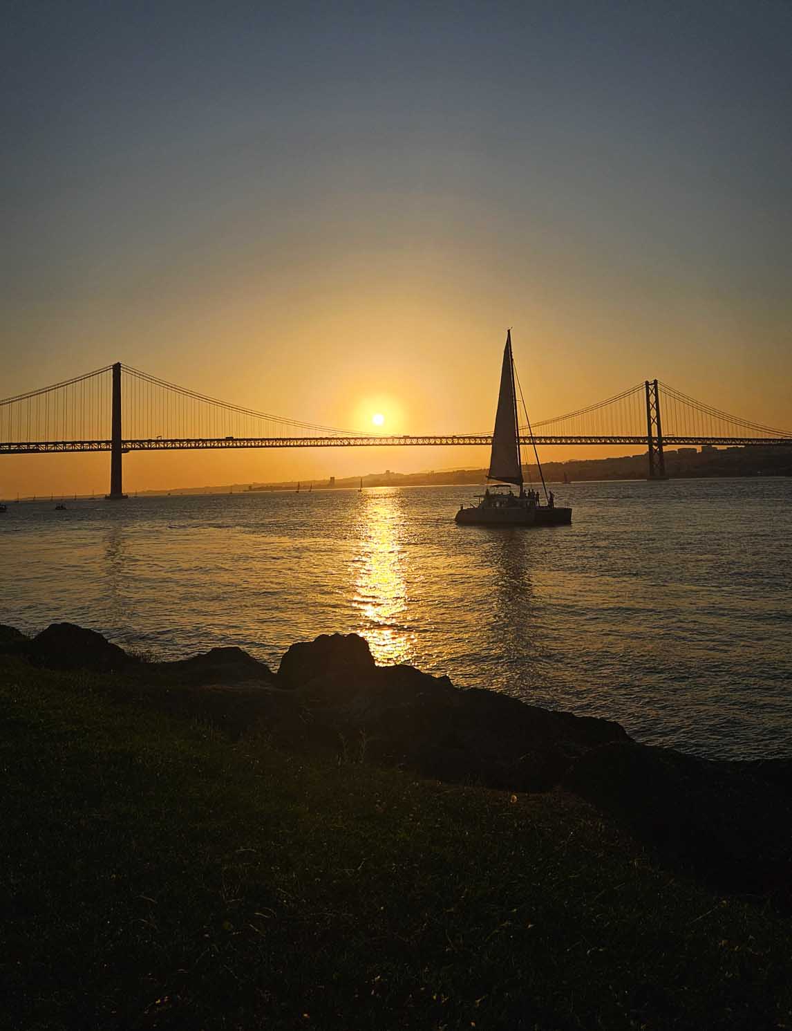 sunset picknick jardim do rio lisboa cacilhas
