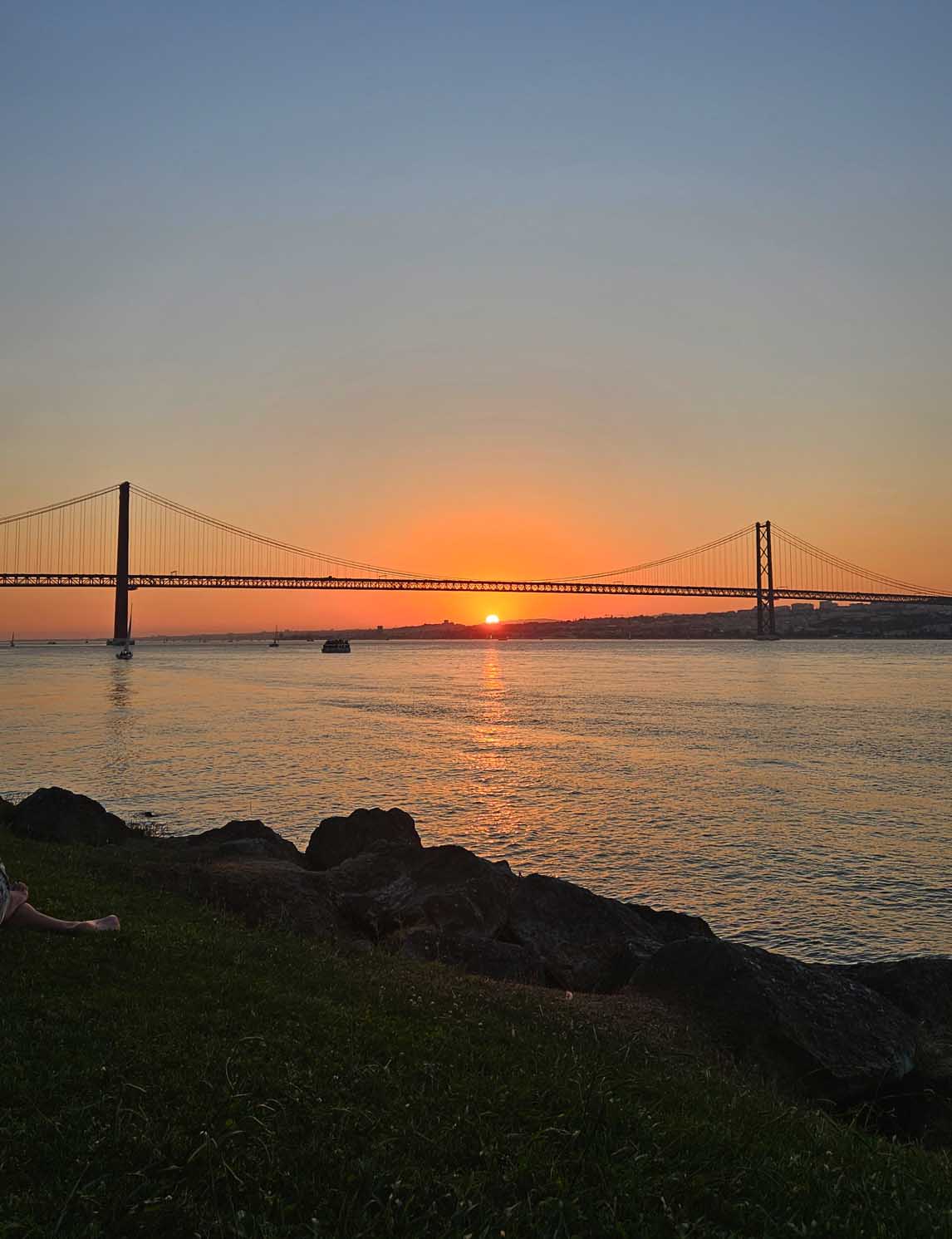 sunset picknick jardim do rio lisboa